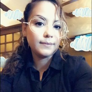 Meet your Posher, Mariamayela